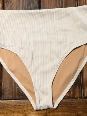 Old Navy Cream High-Waisted Ribbed Bikini Bottoms Size M high quality  NEW